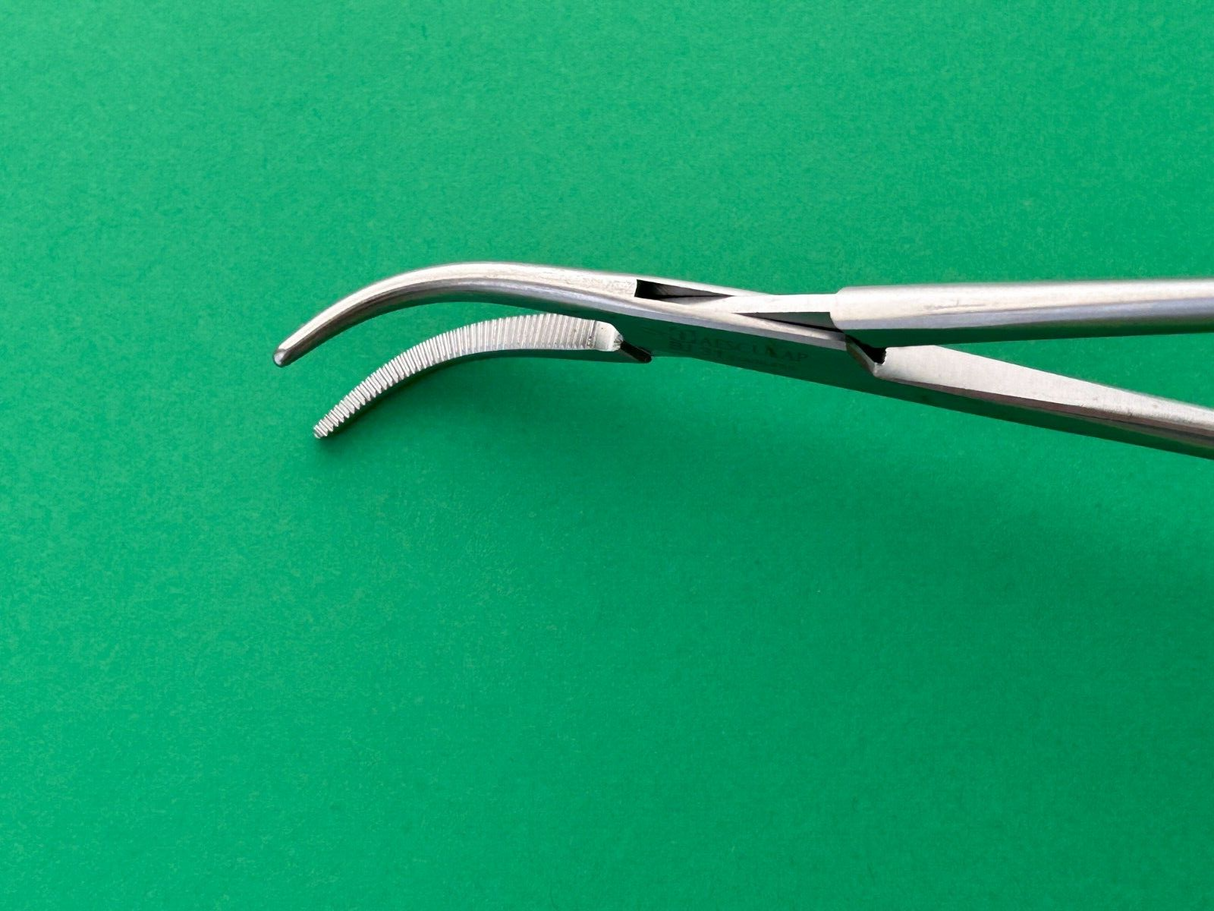Aesculap Surgical Ligature Forceps, Curved, 10-1/4", Serrated