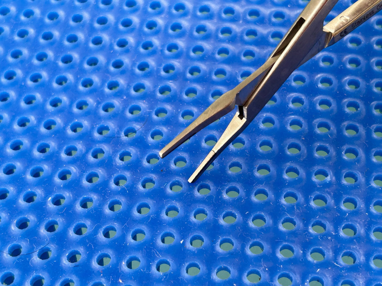Symmetry Surgical 36-3009 Classic Plus Needle Holder; Ryder; 9 in, TC