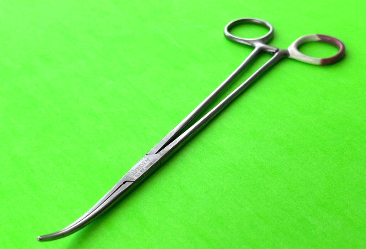 Aesculap Surgical 8-3/4" Curved Forceps