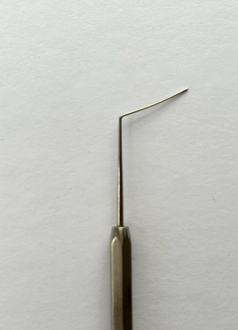 Karl Storz E0485 Barraquer Iris Angled Tip, 0.5mm x 15mm