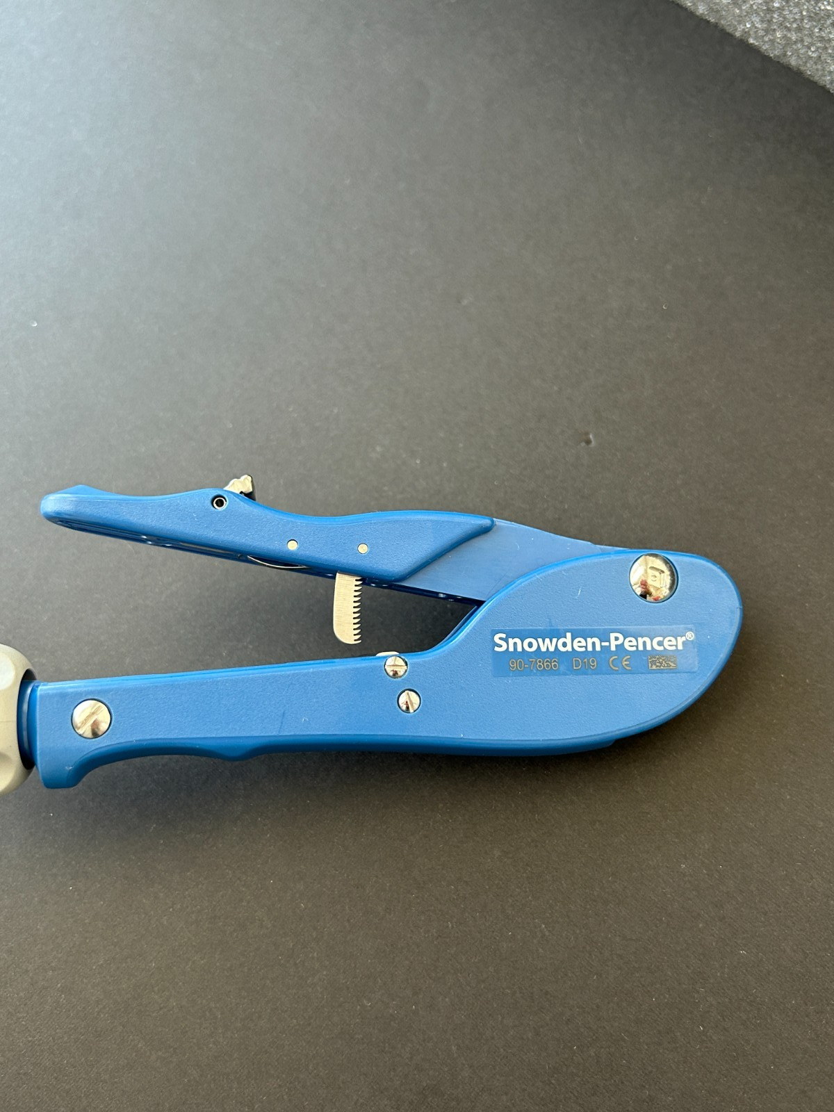 Snowden Pencer 90-7866 Crocodile Laparoscopic Grasper Forcep, 5mm x 36cm W/Lock