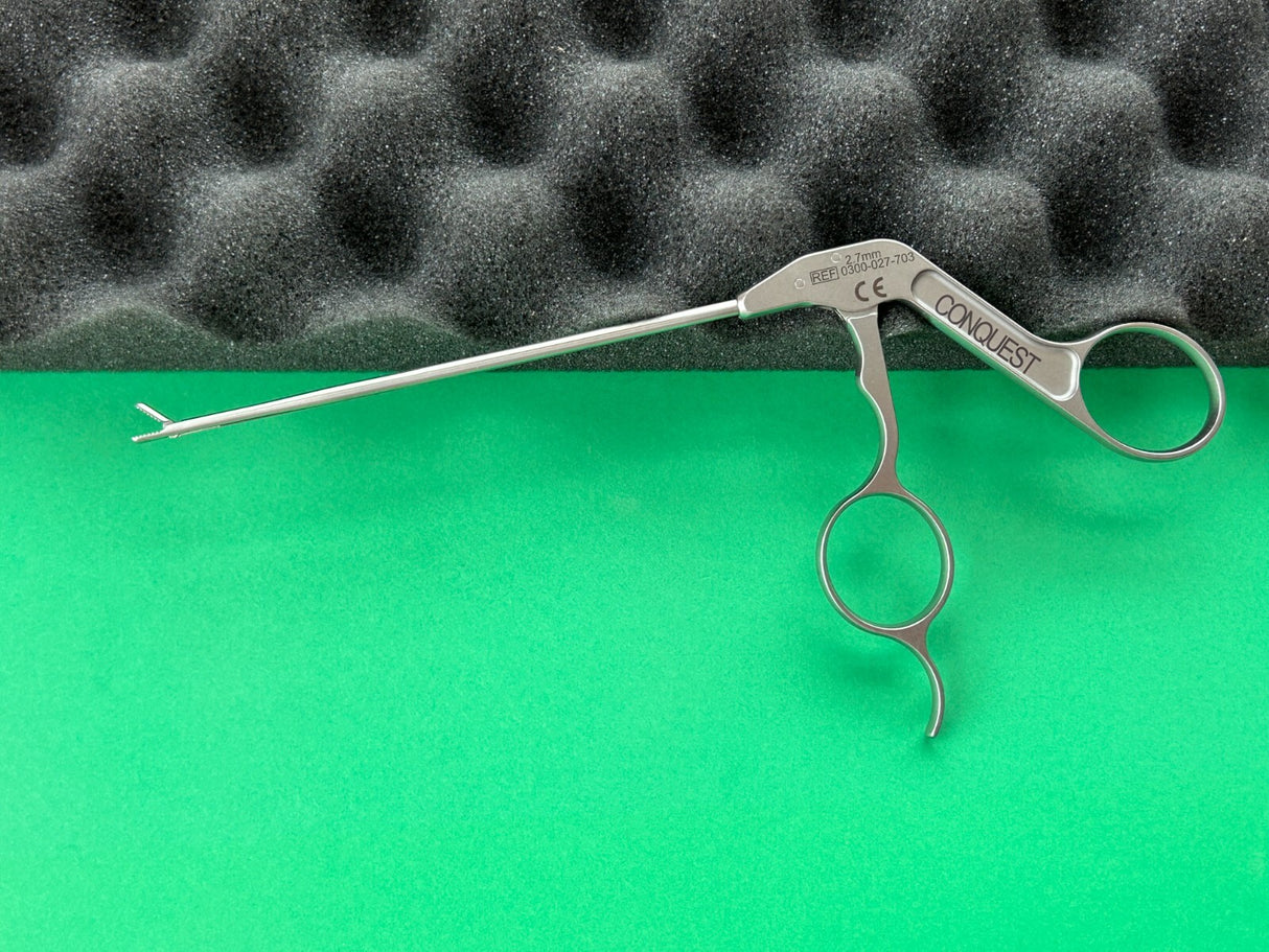 Stryker Surgical Conquest Arthroscopy Grasping Forceps, 2.7mm Straight