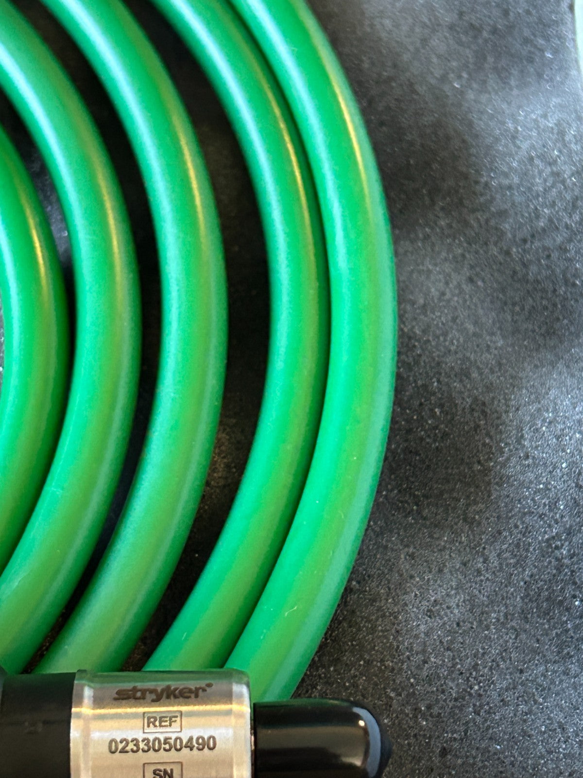 Stryker 0233-050-490 Fiber Optic Green Cable 5mm x 3.05mm x 10ft