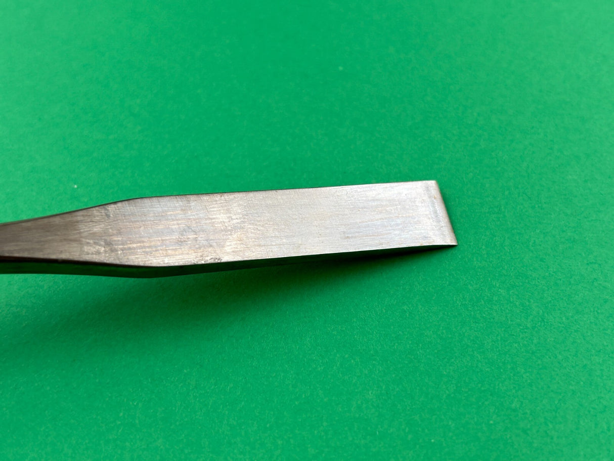 Lenox Maclaren Surgical (OS-1/2-LH) 15" Straight Osteotome, 1/2" Blade