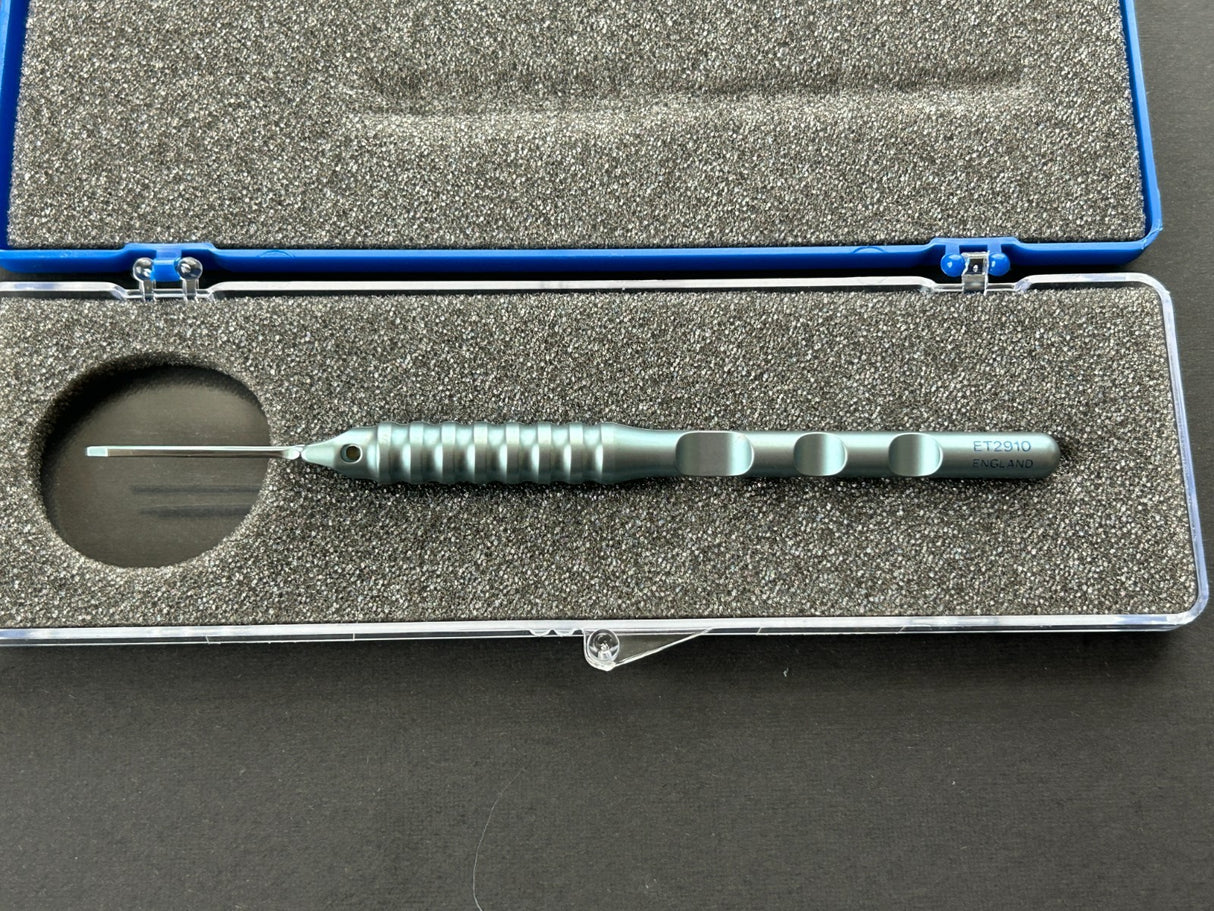 Karl Storz ET2910 Ophthalmic Loading Forceps, Titanium