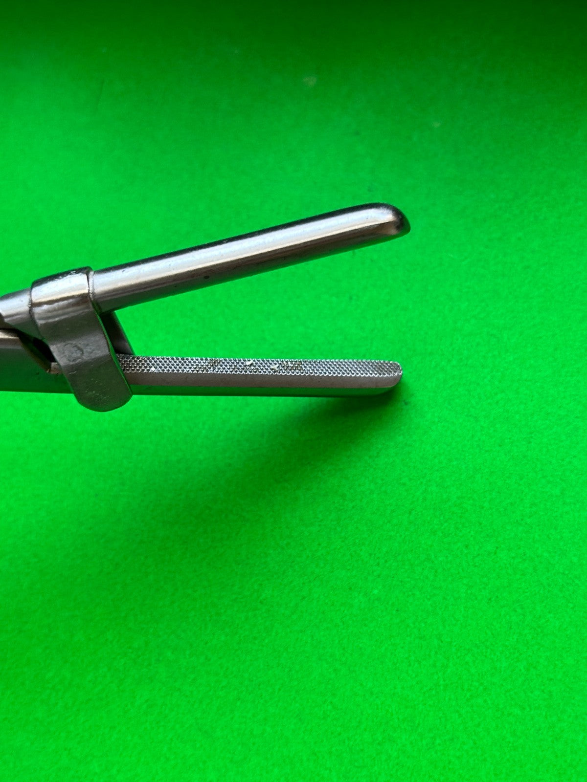 Symmetry Surgical 32-3514 Forceps; Tube Clamp; 2.2 cm