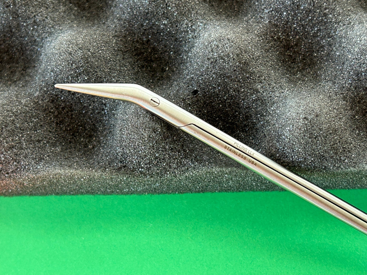 Pilling Surgical 6-3/4" DeBakey Potts Scissors