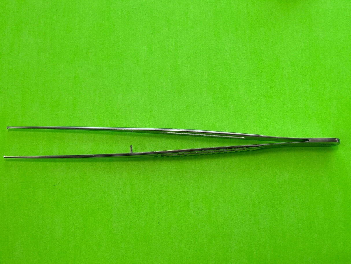 V.Mueller Surgical 1 x 2 Teeth Tissue Forceps With Serrated Tips 8-7/8"