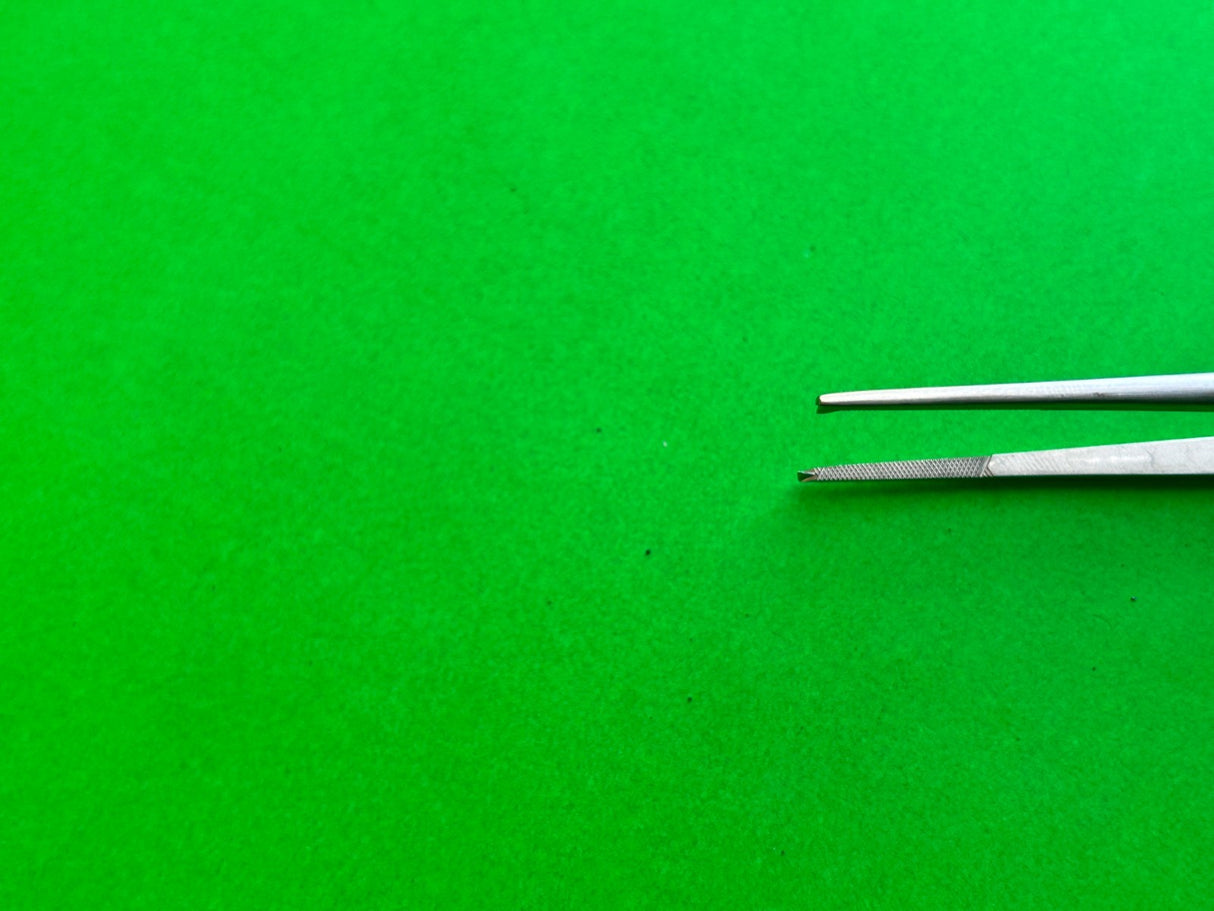V.Mueller NL1470 Tissue Forceps Cushing 7-1/4"