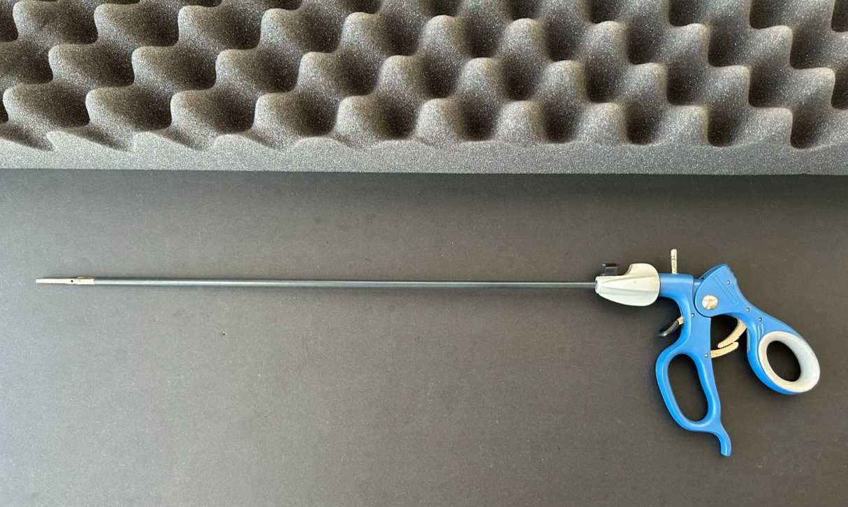 Snowden-Pencer 90-6378 Dorsey Grasping Forceps, 5mm 36cm W/Lock Laparoscopy