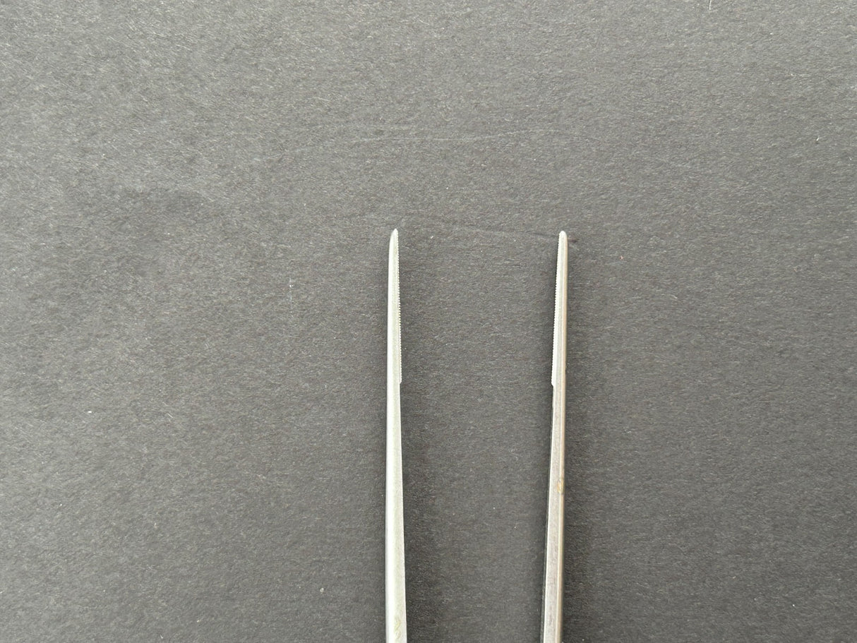 Aesculap FB412R Debakey Atraumatic Forceps, 7-7/8"