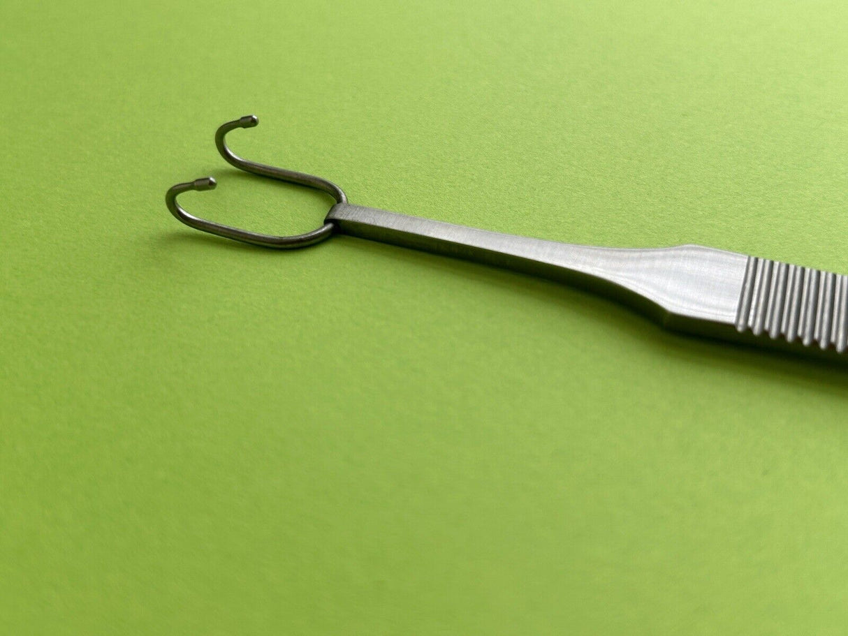 XOMED Double-Ended 3.5mm Cottle Knife Guide and 10mm wide Retractor