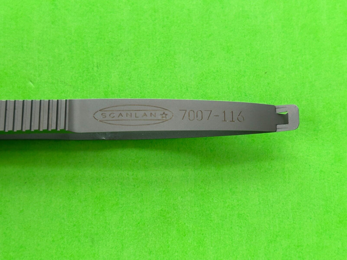 Scanlan Surgical 5-1/2" Curved Premier Castroviejo Micro Scissors