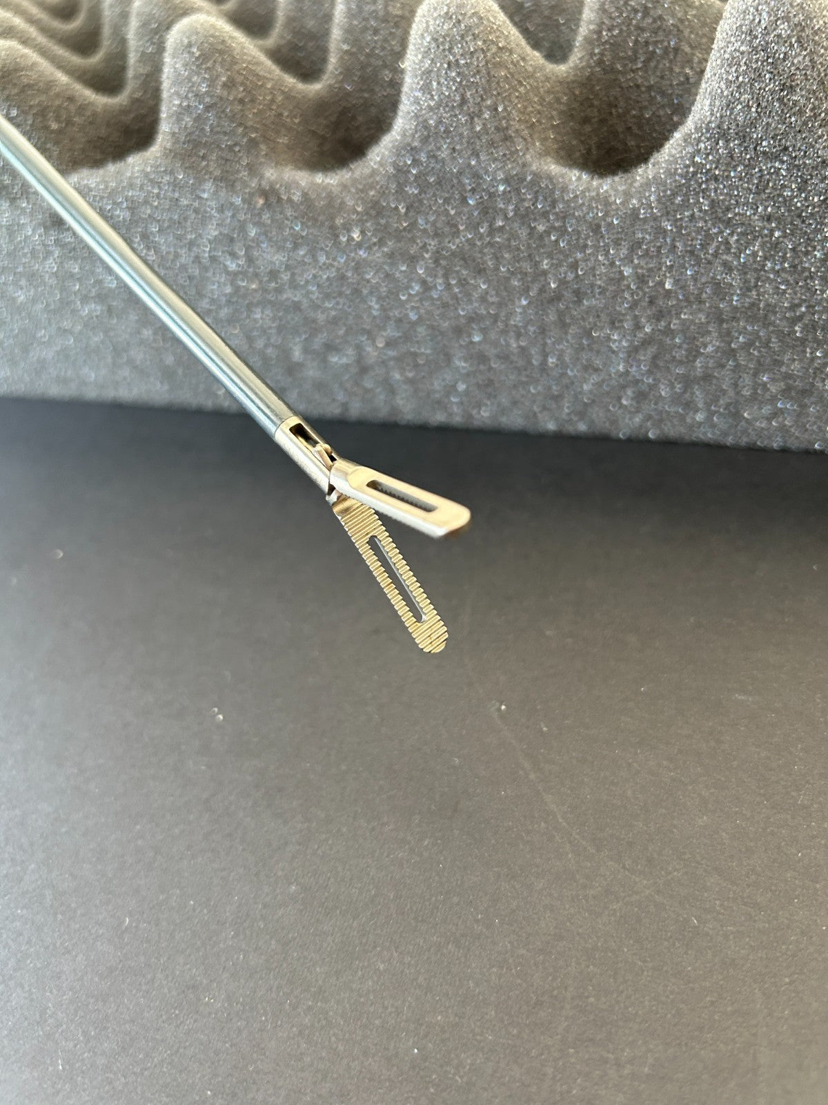 Snowden-Pencer 90-6378 Dorsey Grasping Forceps, 5mm 36cm W/Lock Laparoscopy