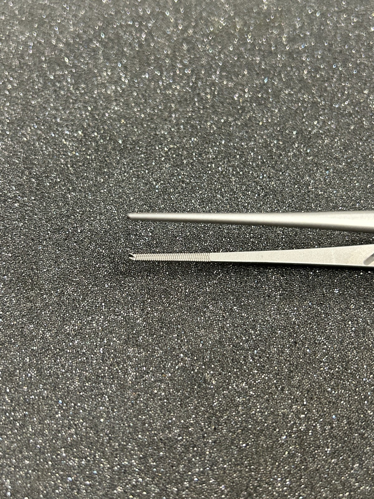 Aesculap BD671R Waugh Tissue Forceps, 1x2 Teeth, 7-7/8''