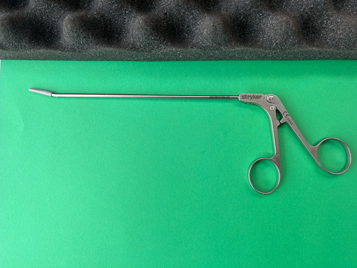 Stryker Surgical 3910-500-737 Orthopedic Grasper Straight