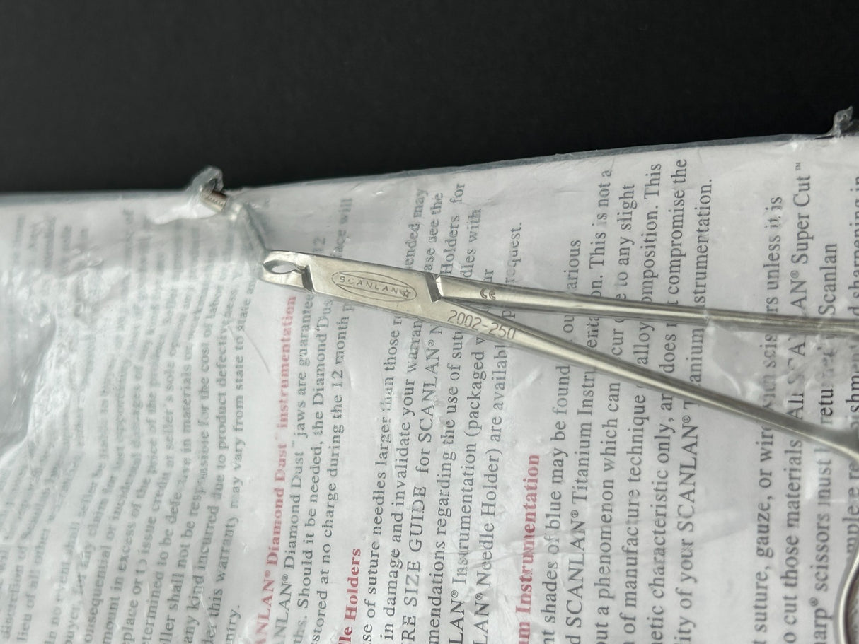 Scanlan 2002-250 Kitzmiller Clamp Right Angle 5-1/4" Atraumatic Kaw