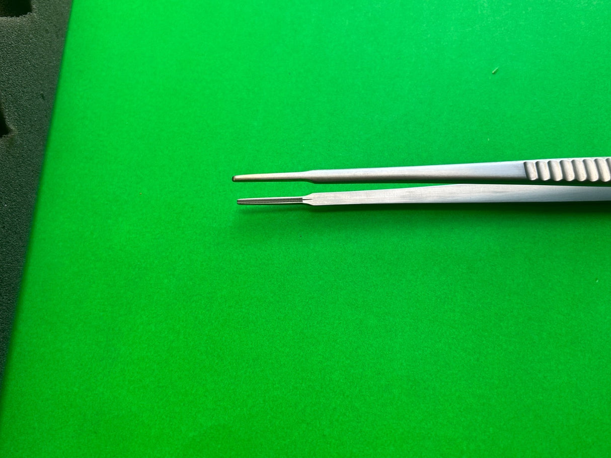Codman 37-1002 DeBakey Thoracic Tissue Forceps, 9.5"