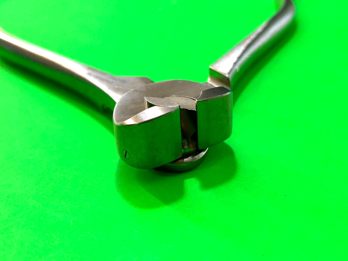 Codman Surgical Kirschner Cutting plier 6"