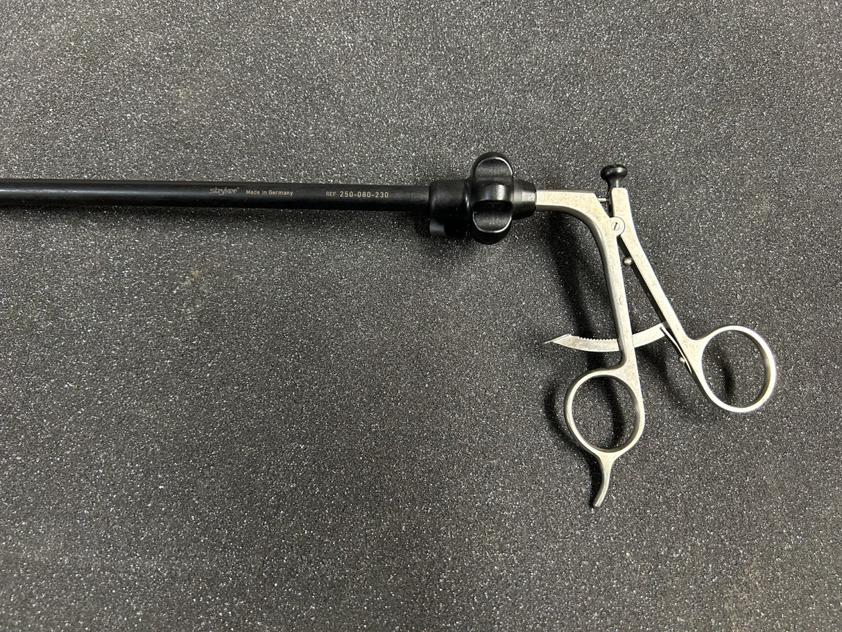 Stryker 250-080-230 Laparoscopic Babcock Forceps 10mm x 33cm