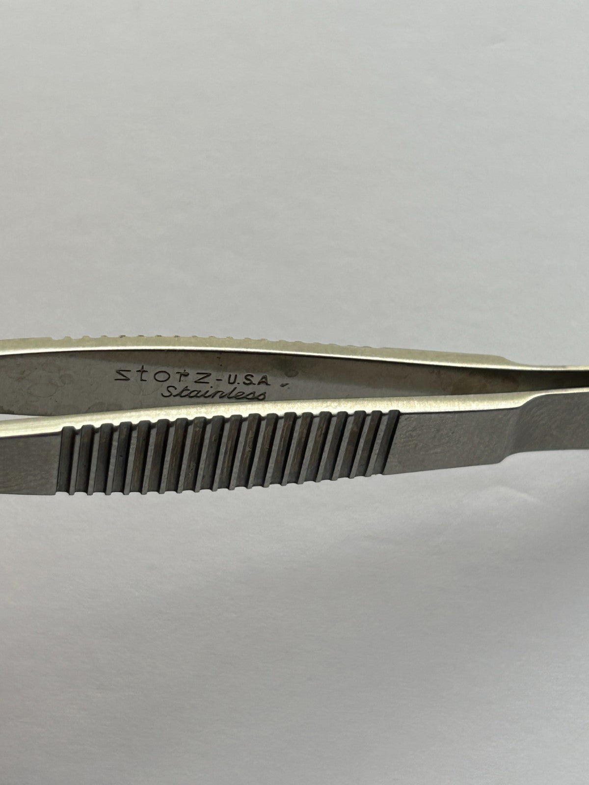 Karl Storz E1815A Tying Forceps, Angled, 82mm