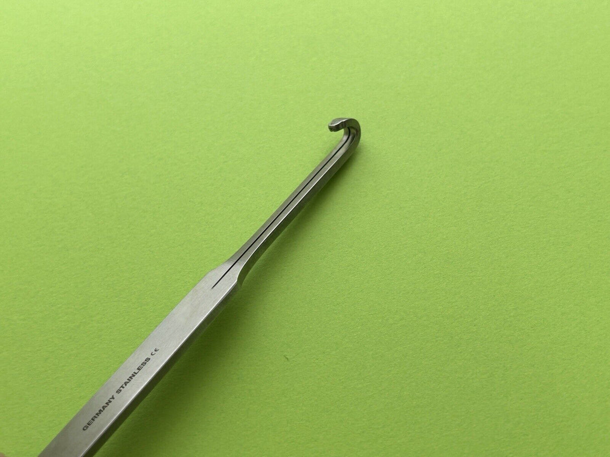 XOMED Double-Ended 3.5mm Cottle Knife Guide and 10mm wide Retractor