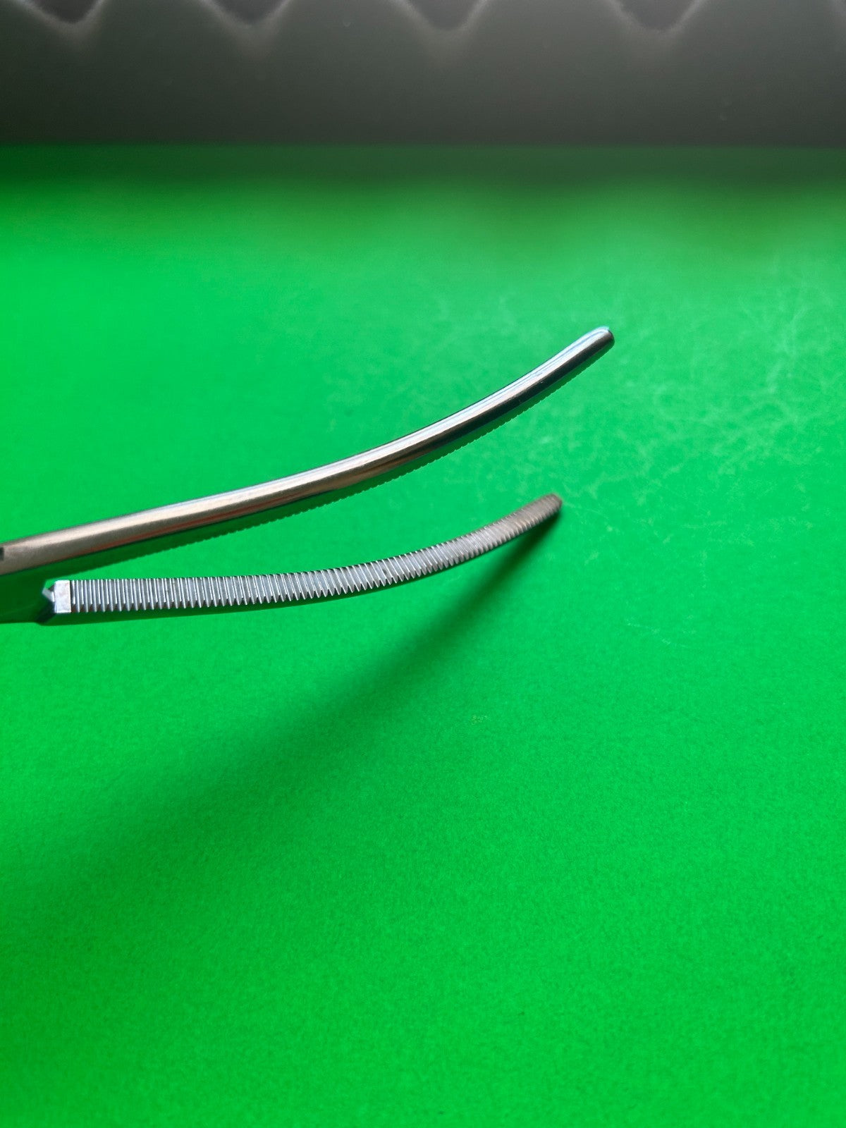 Codman 30-4573 Rochester-Pean Hemostatic Forceps 10" Curved