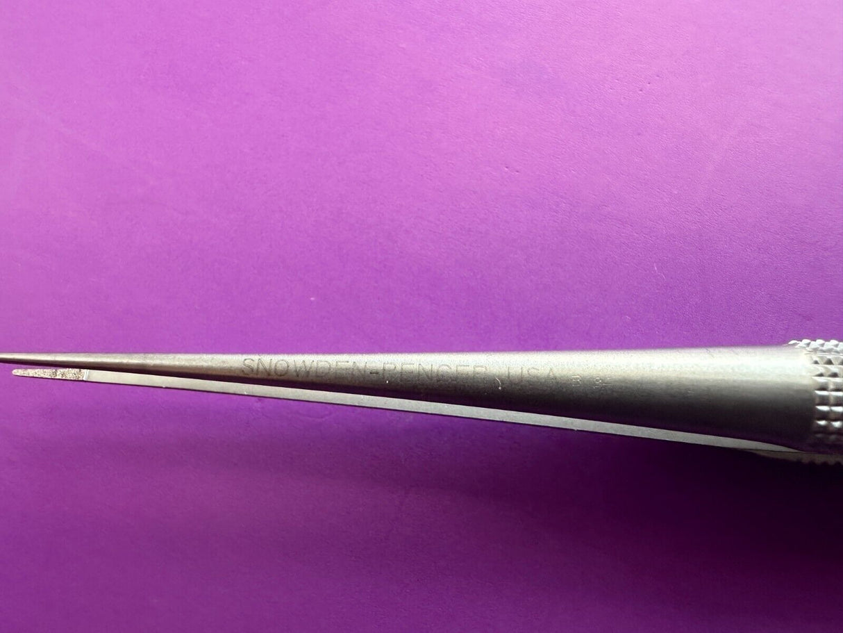 SNOWDEN-PENCER™ Micro Diamond-Jaw Forceps 5590 Straight. Overall length 7in