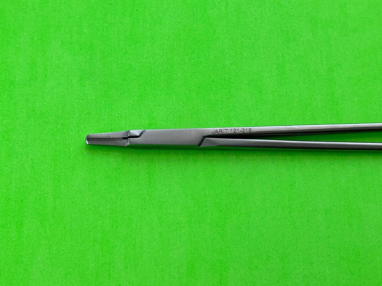 Jarit Surgical 8-1/2" TC Needle Holder, Str Serrated Jaw
