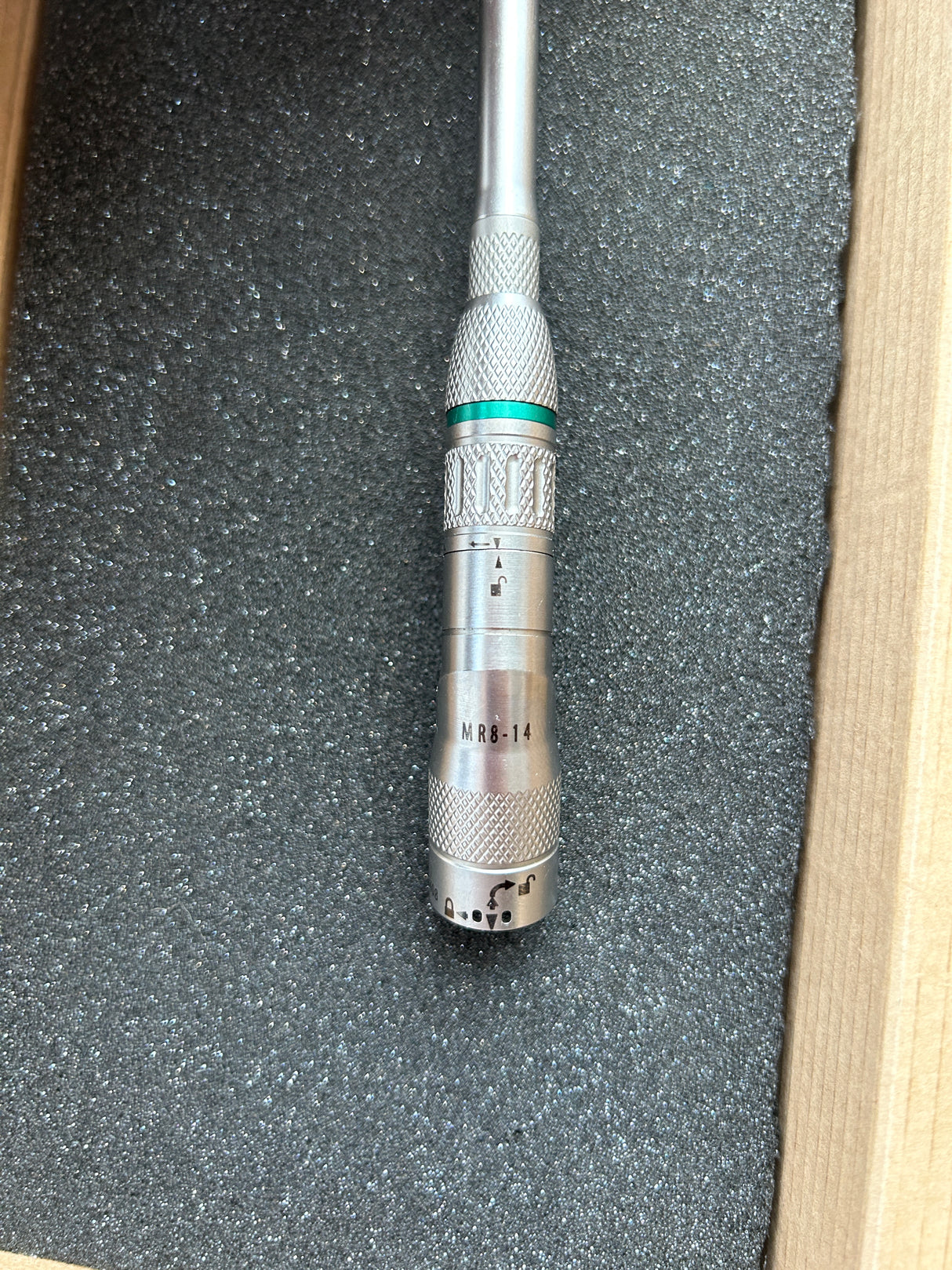 Medtronic MR8-AVA14DK Midas Rex MR8 14cm Variable Angled Attachment