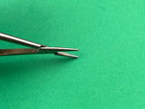 V.Mueller Surgical Eye Needle Holder Castroviejo 5-1/2"