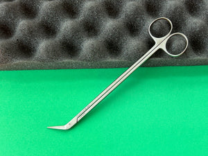 Aesculap Surgical 7-1/4" Potts Vascular Scissors. Sharp