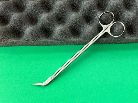 Aesculap Surgical 7-1/4" Potts Vascular Scissors. Sharp