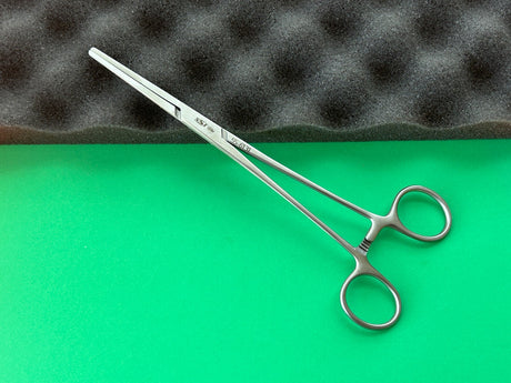 SSI Ultra Surgical 8" Cooley Clamp, Straight