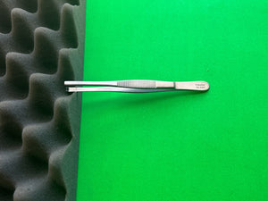 V.Mueller SU2351 Tissue Forceps, 5.5" 2x3 Teeth