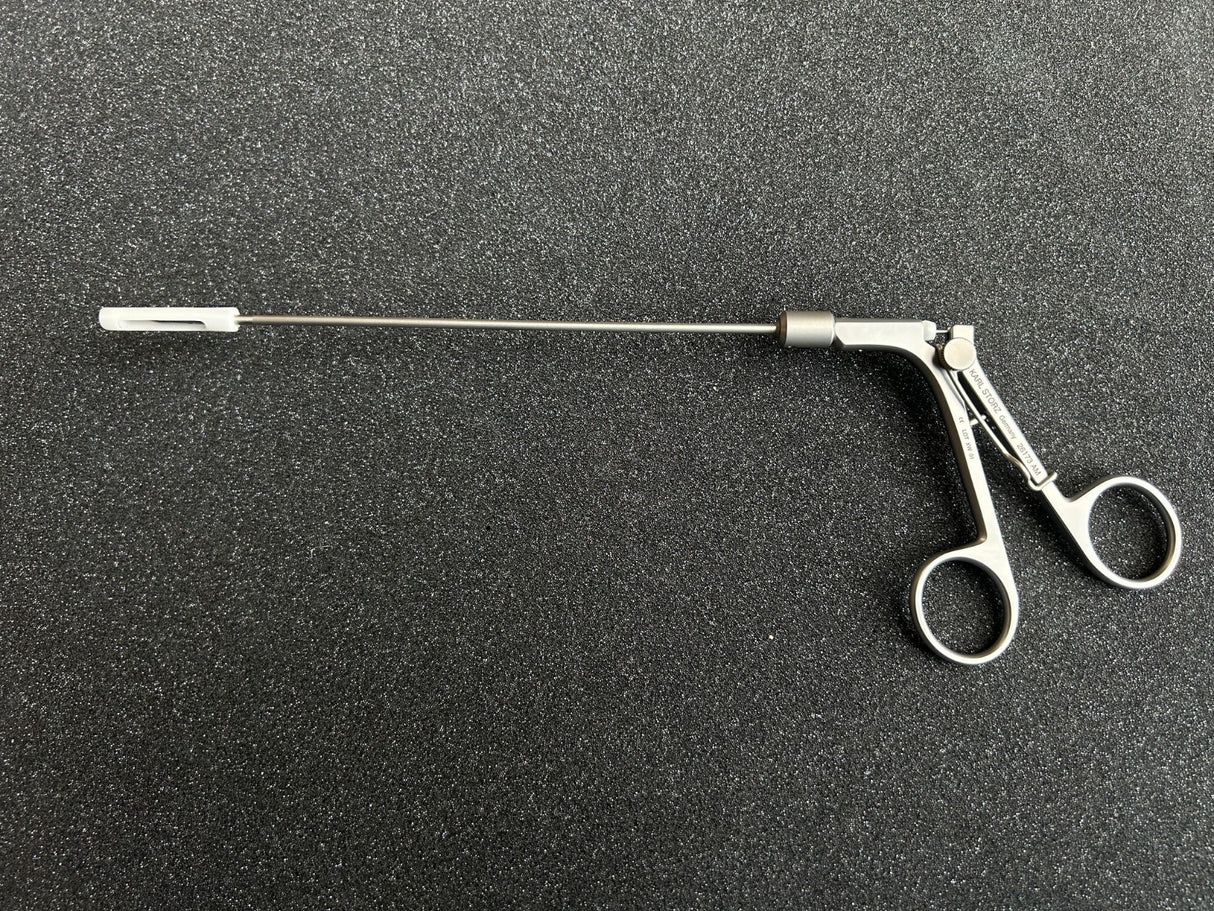 Karl Storz 26173AM Closure Instrument 2.8mm, 17cm Working Length.