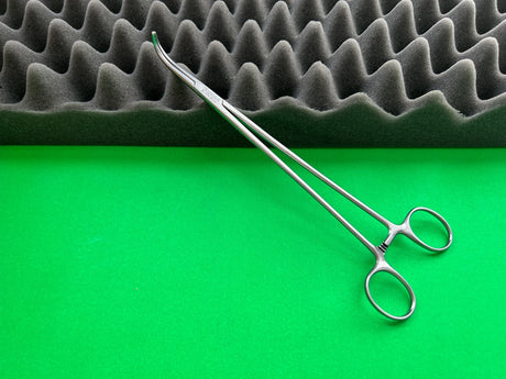 Aesculap BJ55 Hysterectomy Forceps, Curved, Blunt, 9"