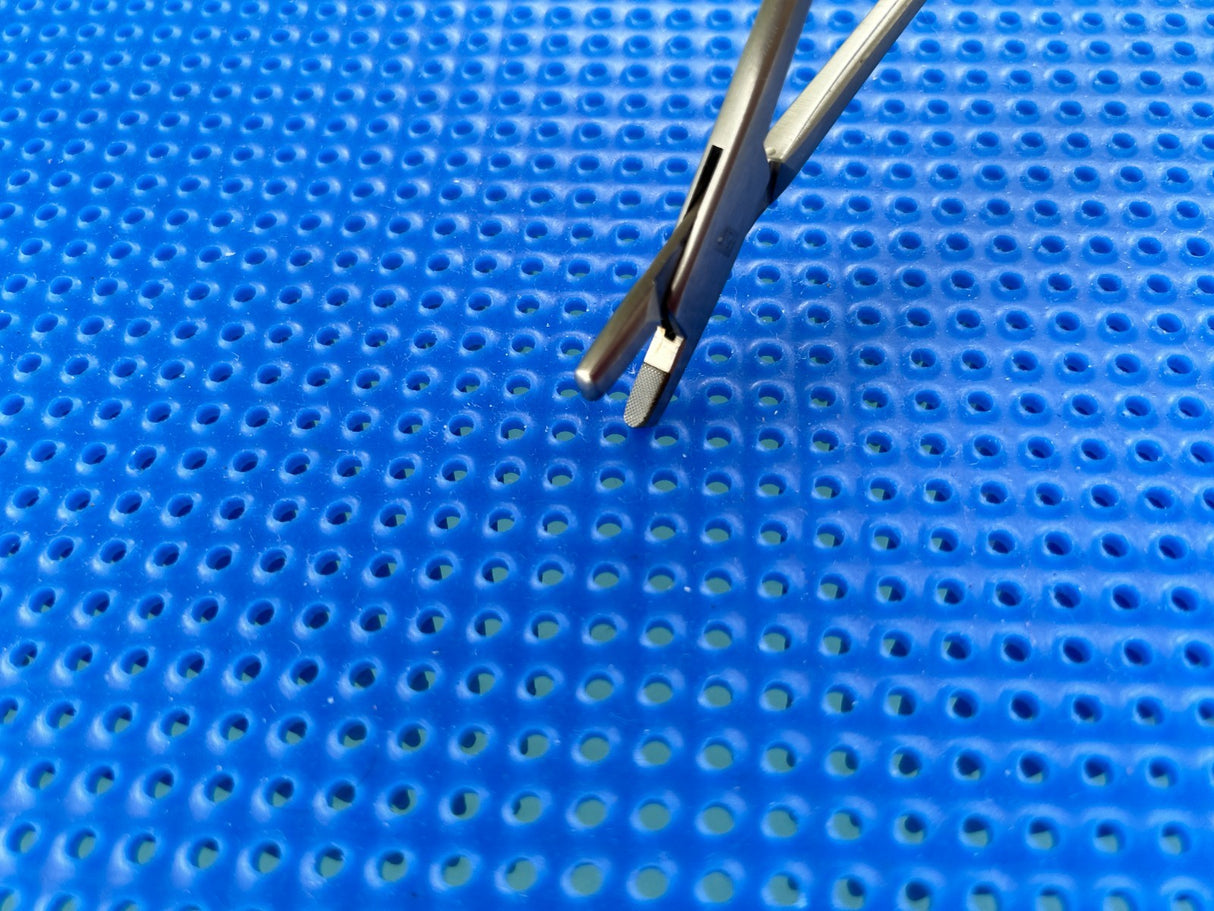Symmetry Surgical 36-2025 Classic Plus Needle Holder; Sternal; 7 in, TC
