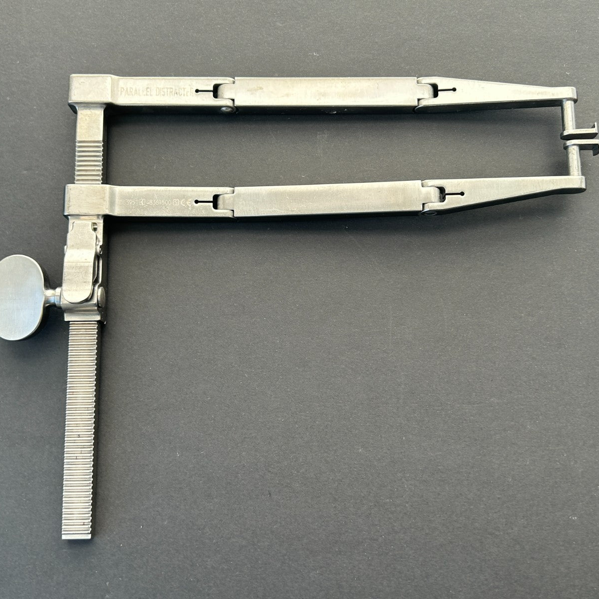 Medtronic 063951 Parallel Distractor for Orthopedics / Spine – AMED CAPITAL