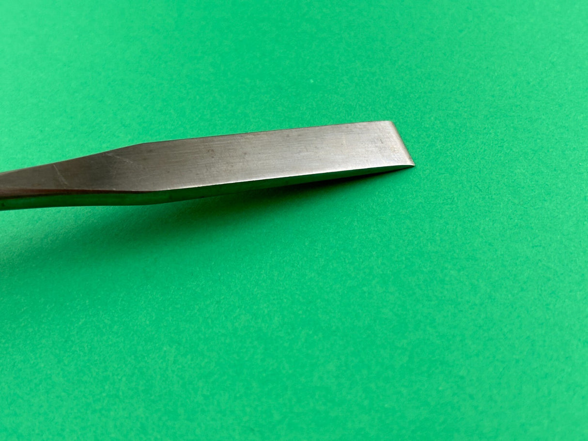 Lenox Maclaren Surgical (OS-1/2-LH) 15" Straight Osteotome, 1/2" Blade