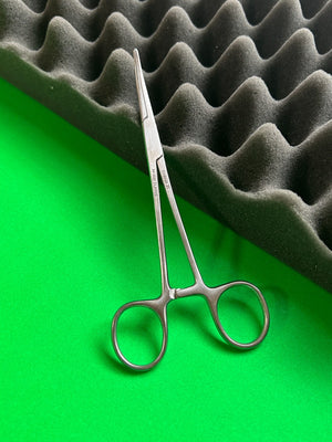 Codman 34-4041 Crile Curved Forceps 6¼"