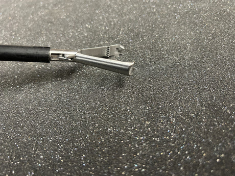 Stryker 250-080-230 Laparoscopic Alligator Grasping Forceps 10mm x 33cm