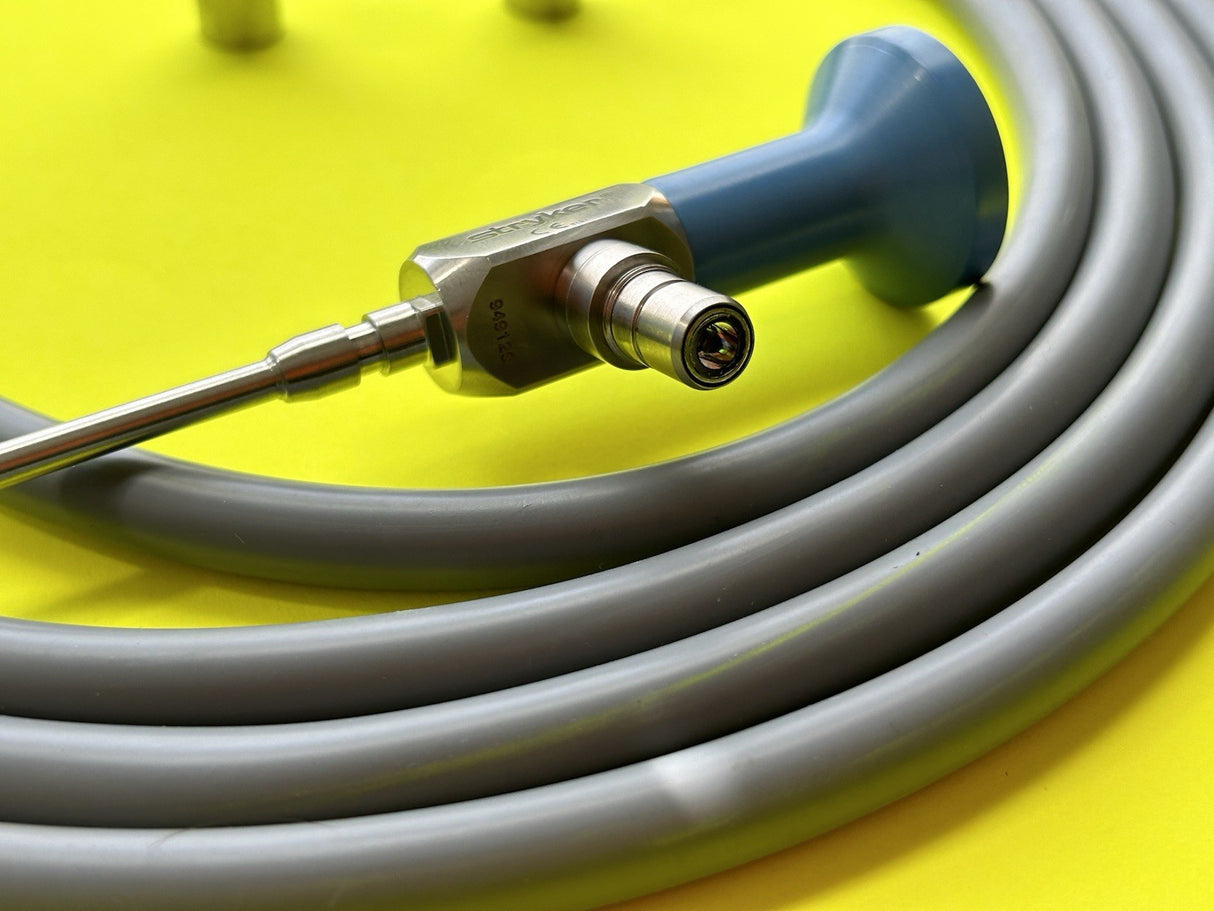 Stryker Surgical Arthroscope 0502-477-011 4mm x 0* With FREE Cable and Adapters
