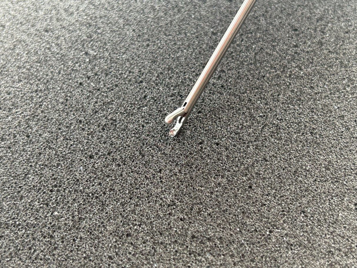 Karl Storz 162020 HARTMANN Ear Forceps,  2 mm, 8 cm