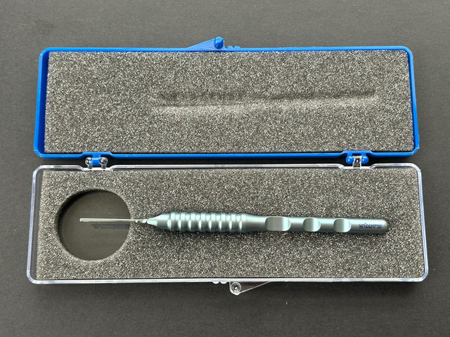 Karl Storz ET2910 Ophthalmic Loading Forceps, Titanium