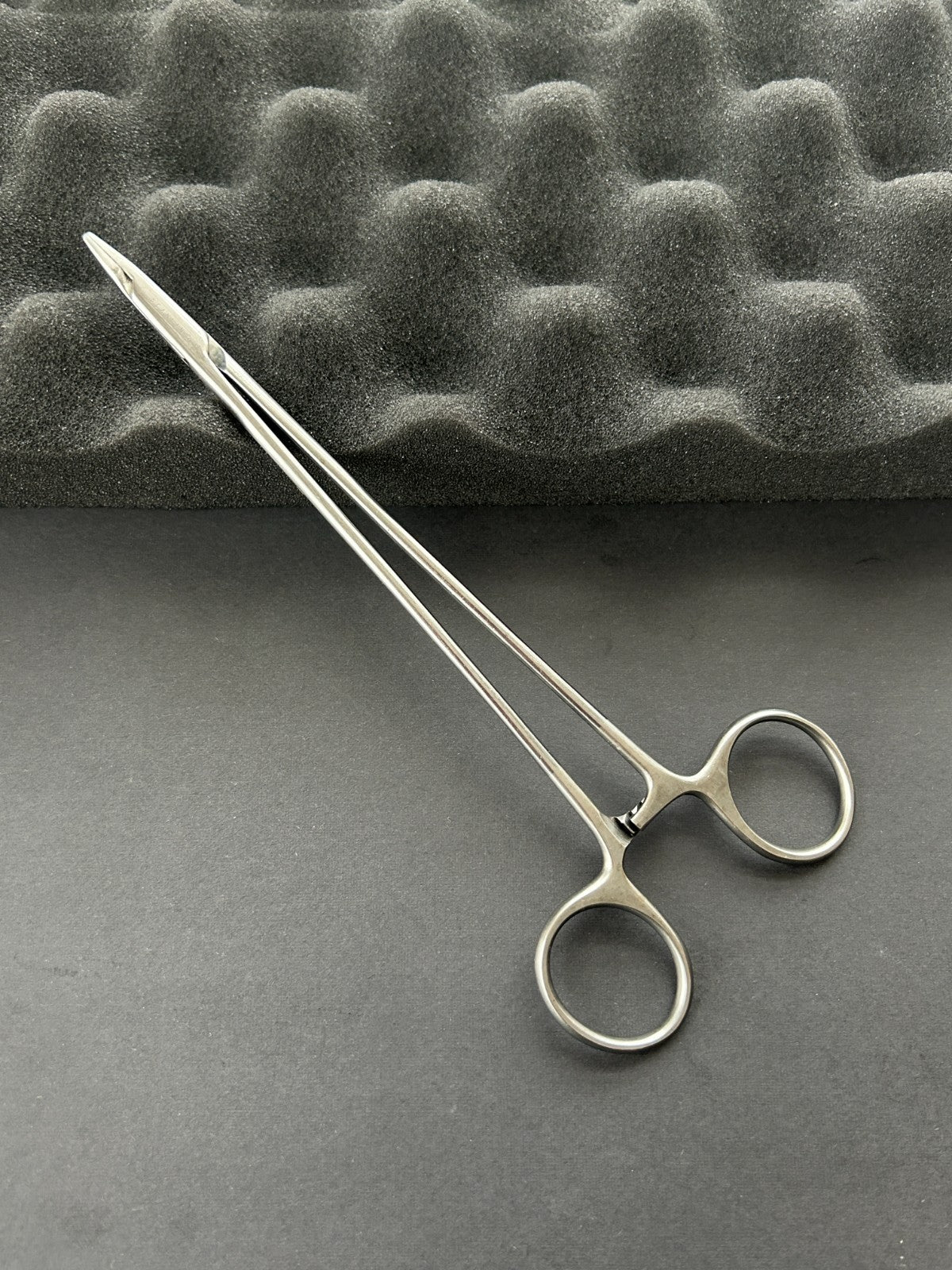 Scanlan 6006-32 Micro Needle Holder, Diamond Dust Jaws, 7.25"