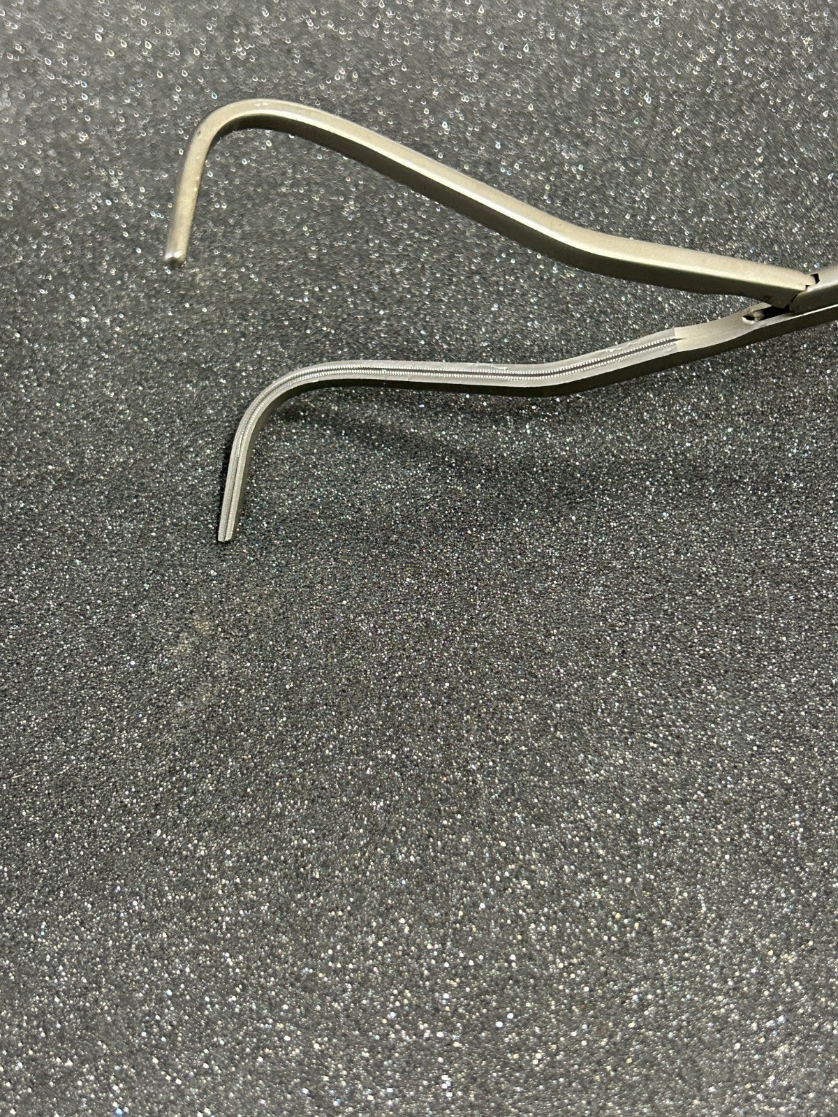 V Mueller CH6477-1 VATS HARKEN 2 CLAMP 95MM FULL CVD 1X2, 10MM 14"