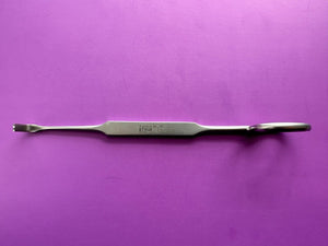 Aesculap BT194R MEYERDING Thumb retr Size B Size #2 16mm x 5mm 7in