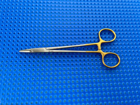 Symmetry Surgical 32-435 Needle Holder; Crile-Wood; Smooth; 6in Tungsten Carbide
