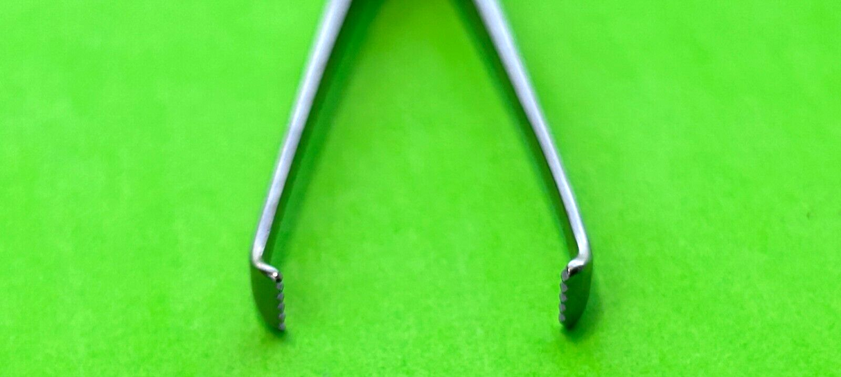 Aesculap Surgical 5 x 6 Teeth Allis Intestinal Grasping Forceps